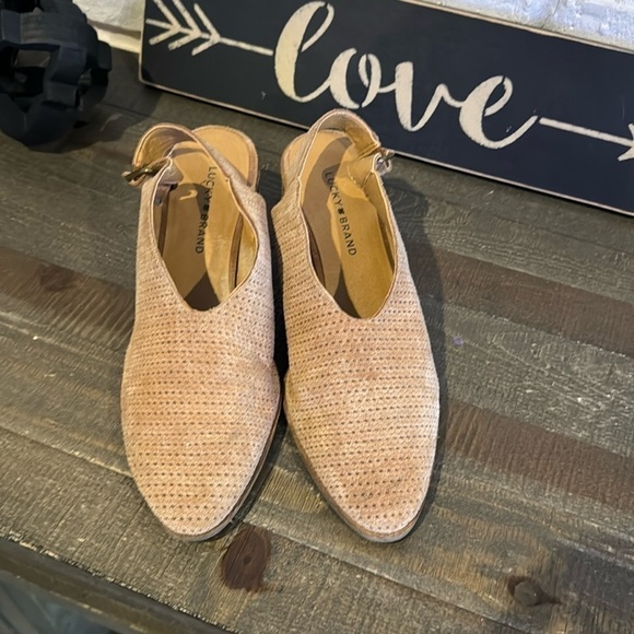 Women’s Lucky Brand suede mules - Picture 2 of 5